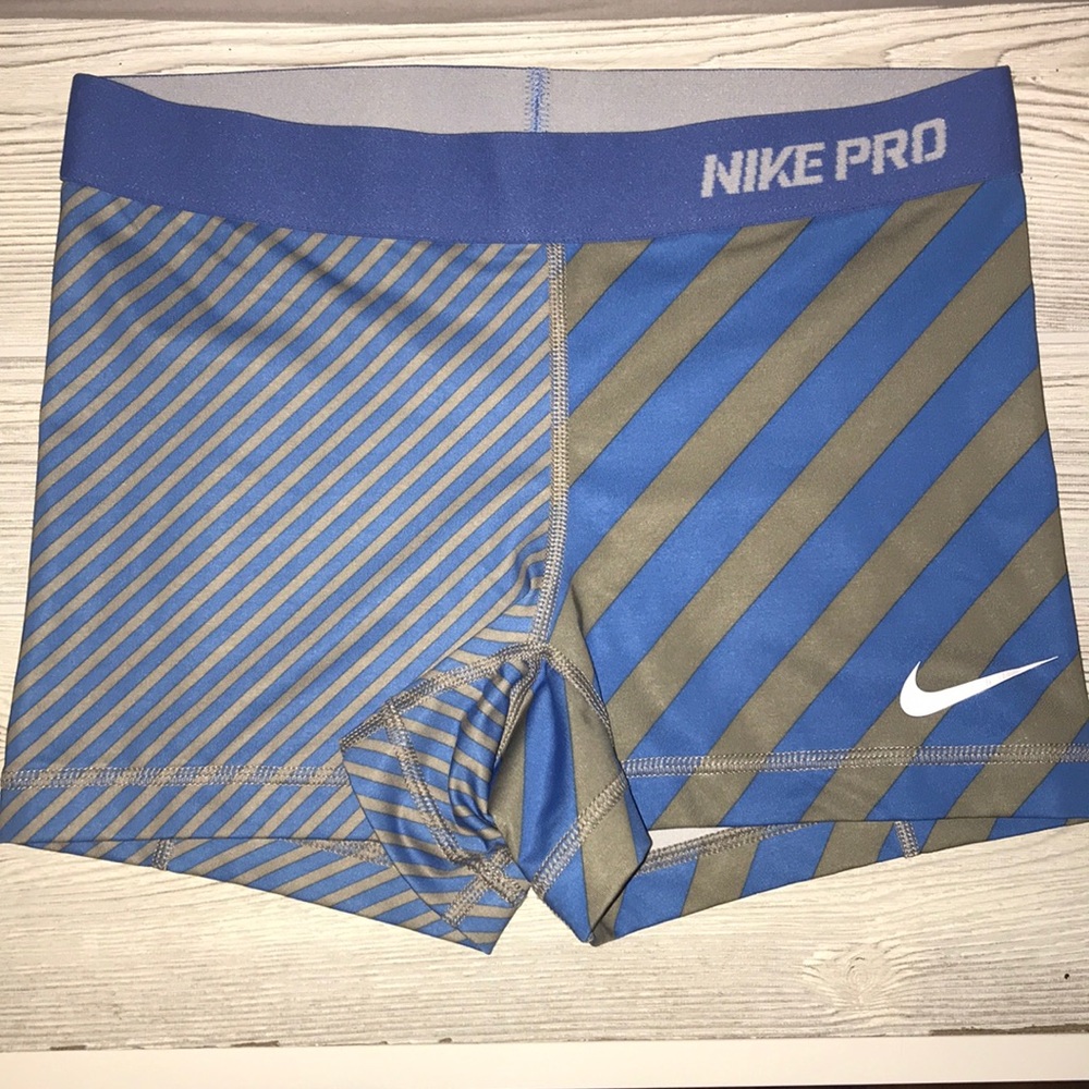 Nike Pro Striped Spandex